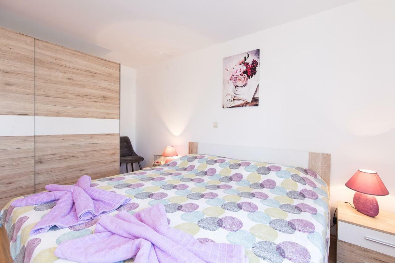 Apartment Adrijana 瓦比尼科 外观 照片